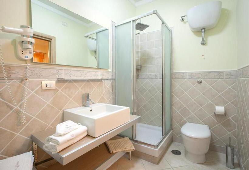 标准工作室, Posidonia Residence