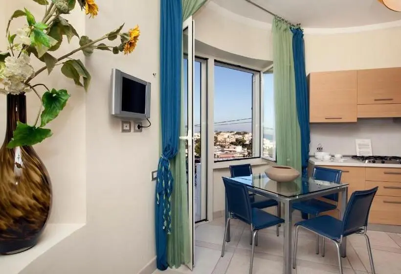 海の見える1ベッドルームアパートメント, Posidonia Residence