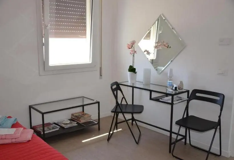 スタンダードルーム, B&b La Via Dell'ambra
