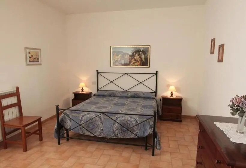 Huoneisto 2 Makuuhuonetta, Agriturismo Montegonfoli