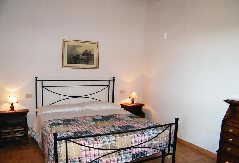 ガーデンビューの２ベッドルームアパート, Agriturismo Montegonfoli