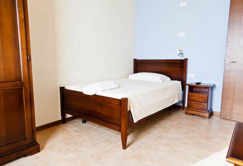 חדר סטנדרט יחיד עם מרפסת, Agriturismo Olistella