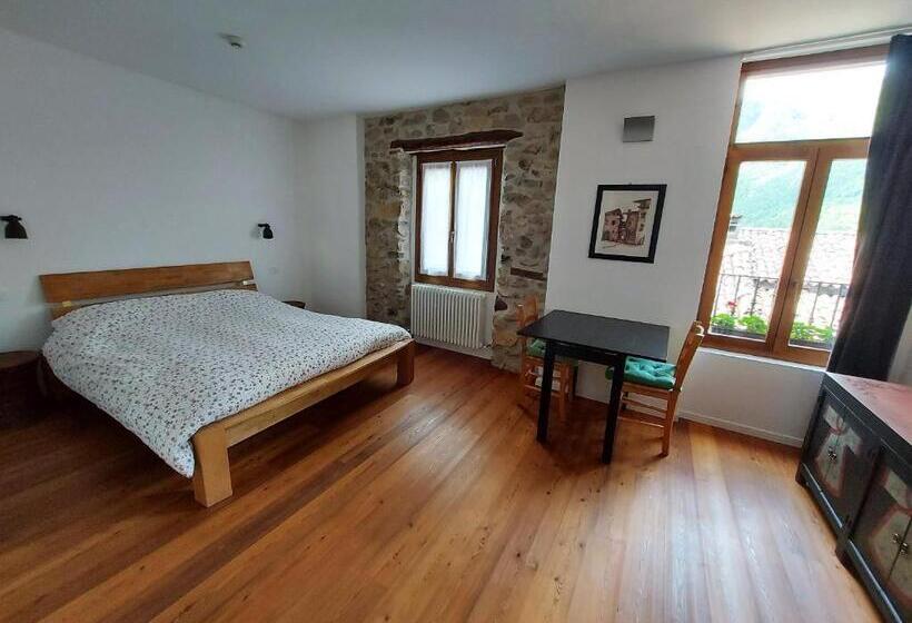 スタンダードスタジオ, La Piazzetta Di Canale B&b