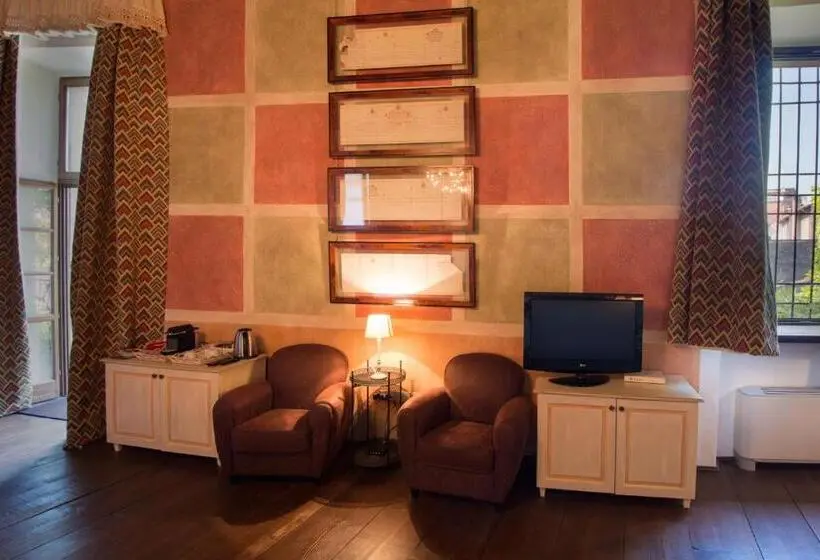 スイート, Palazzo Castiglioni Luxury Suite And Rooms