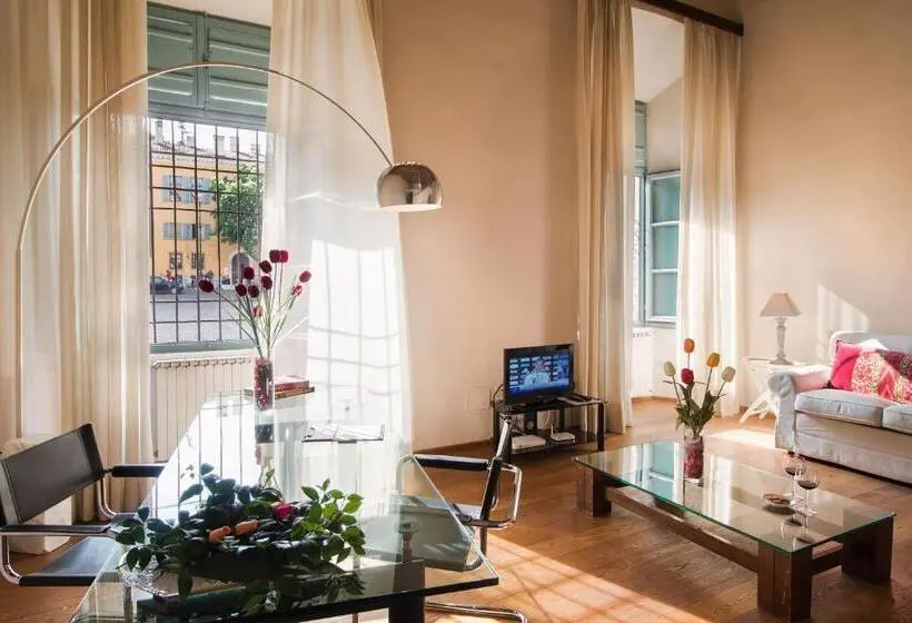 スイート, Palazzo Castiglioni Luxury Suite And Rooms