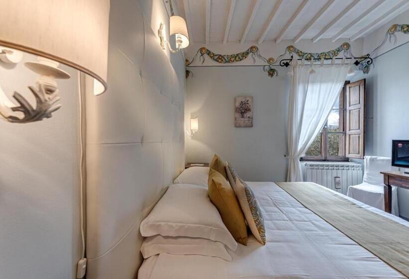 スタンダードトリプルルーム, Torre Camaldoli B&b   Borgo Capitano Collection   Albergo Diffuso