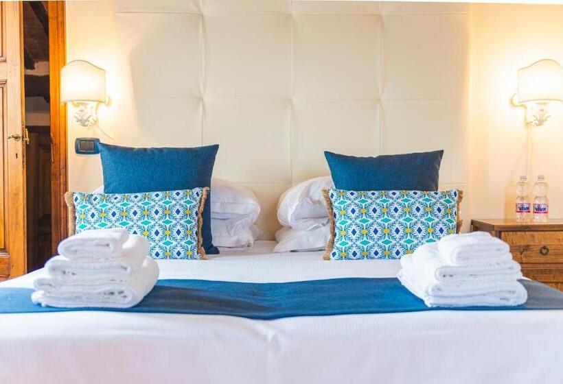 バルコニー付きスタンダードルーム, Torre Camaldoli B&b   Borgo Capitano Collection   Albergo Diffuso