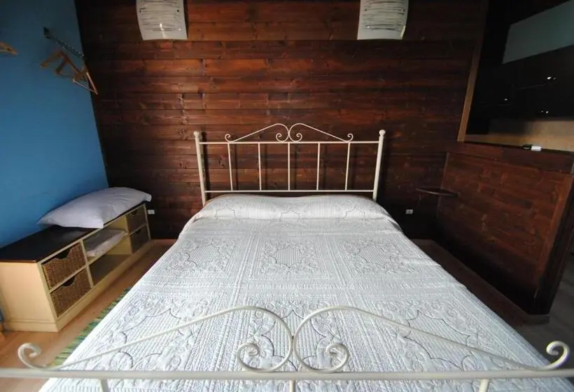 اتاق راحتی سه تخته, Villa Primavera