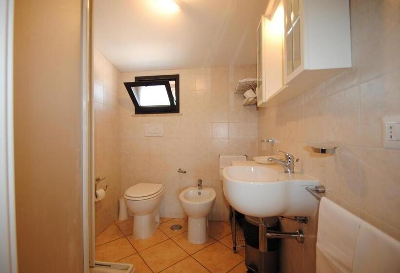 חדר סטנדרט לארבעה, Villa Primavera