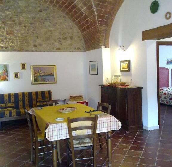 Апартаменты 2 Спальни, Podere Casalpiano