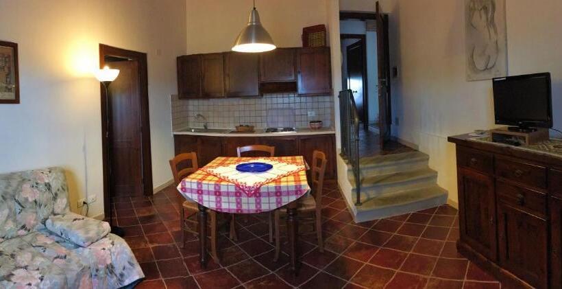 Апартаменты 1 Спальня, Podere Casalpiano