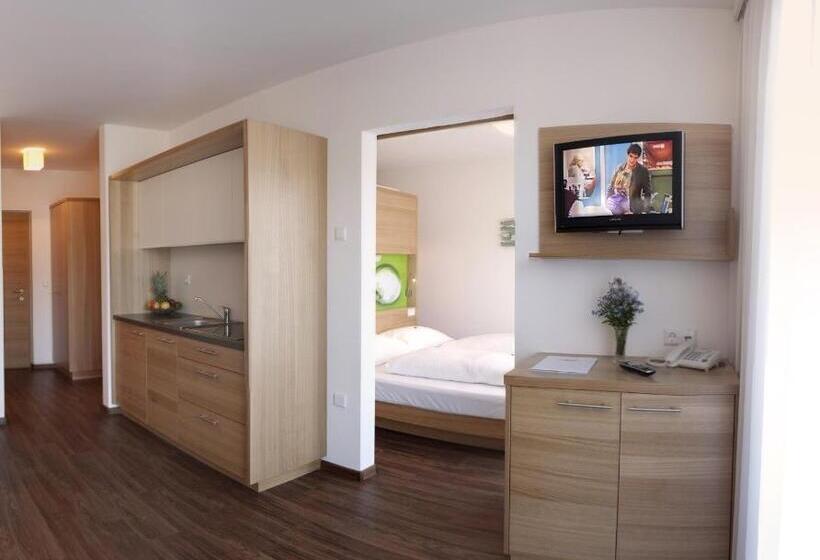 آپارتمان 1 خوابه, Residence Aqualis