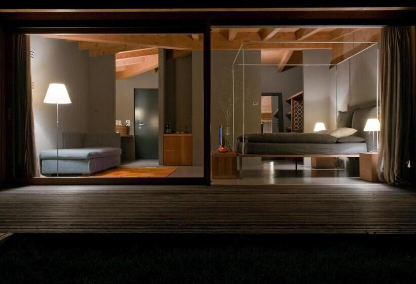 ジュニアスイート, Vivere Suites & Rooms