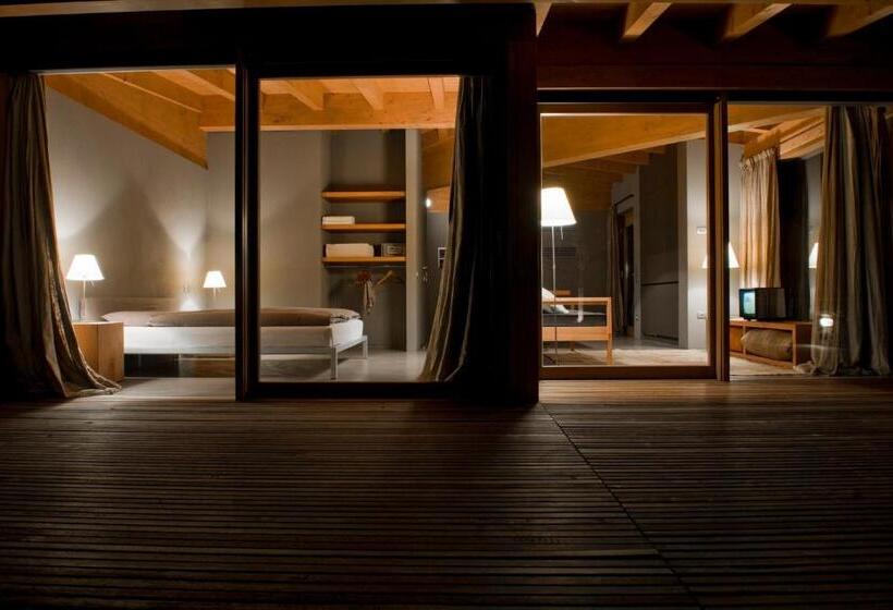 デラックススイート, Vivere Suites & Rooms