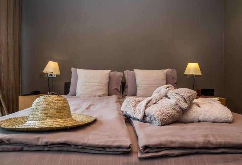 デラックスジュニアスイート, Vivere Suites & Rooms