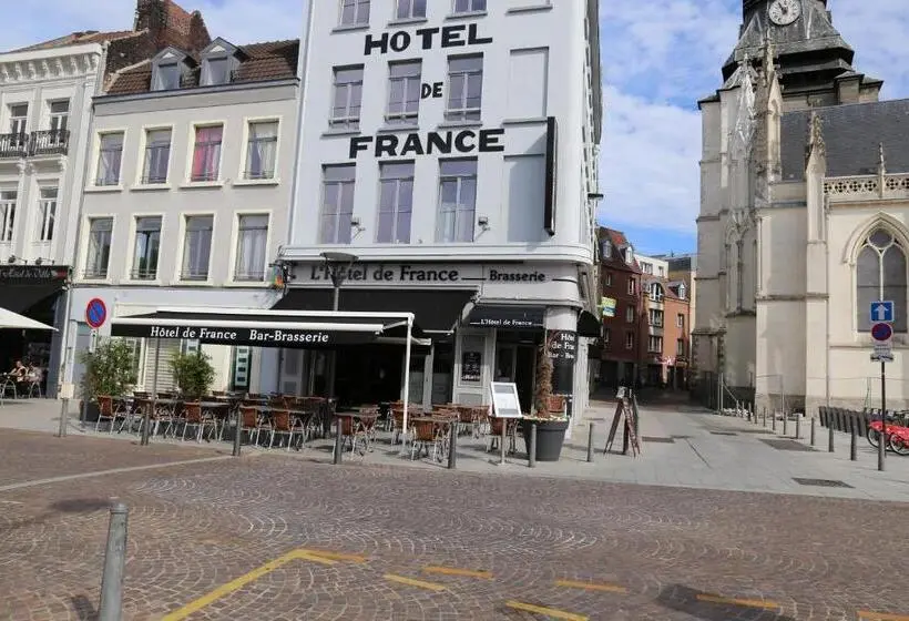 スーペリアスタジオ, L Hotel De France
