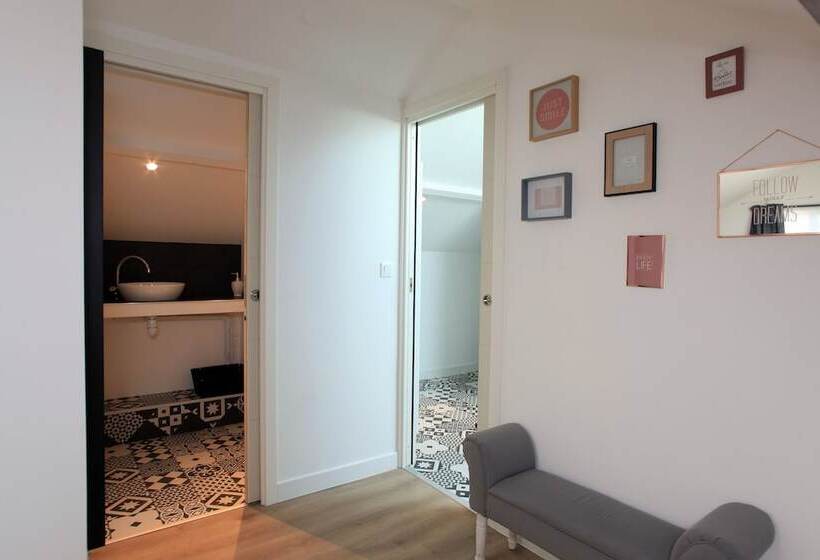 스위트, Le 1880, Avec Place De Parking Privee Securisee