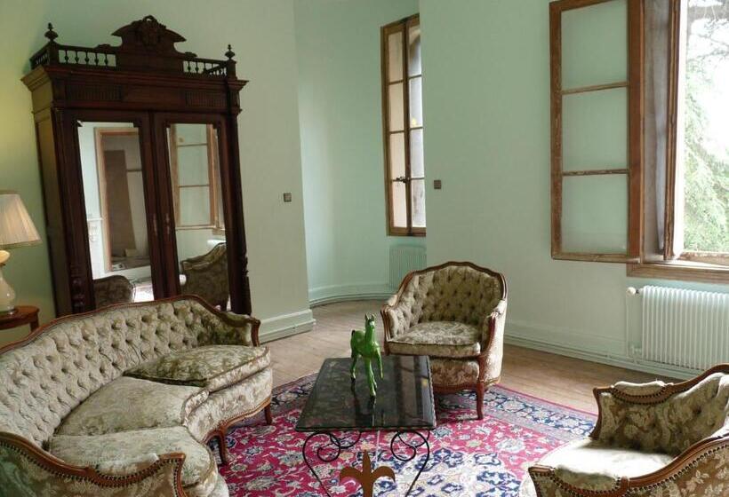 가든 전망 스위트, Chateau La Bouriette