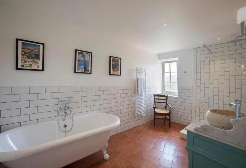 חדר דלוקס, Chateau Olmet