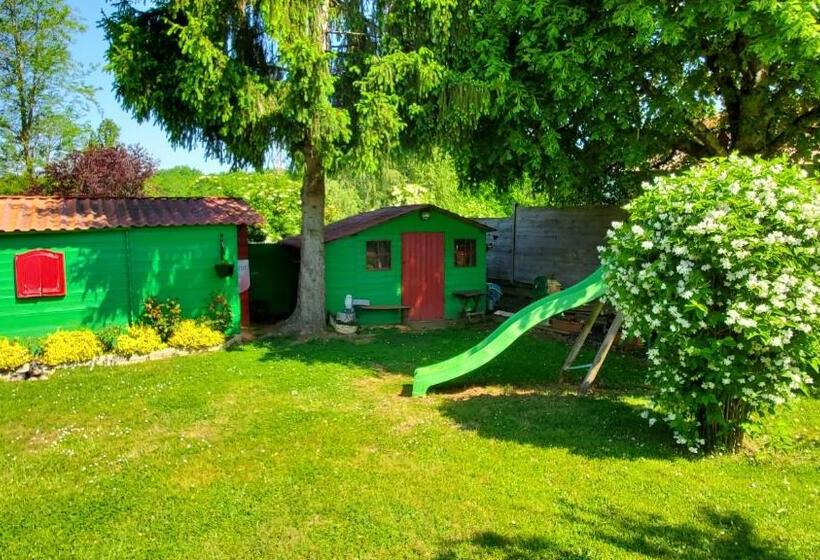 חדר סטנדרט עם טרסה, Domaine De La Dame Blanche