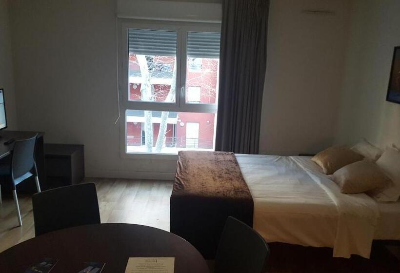 דירת חדר, Résidence Provence