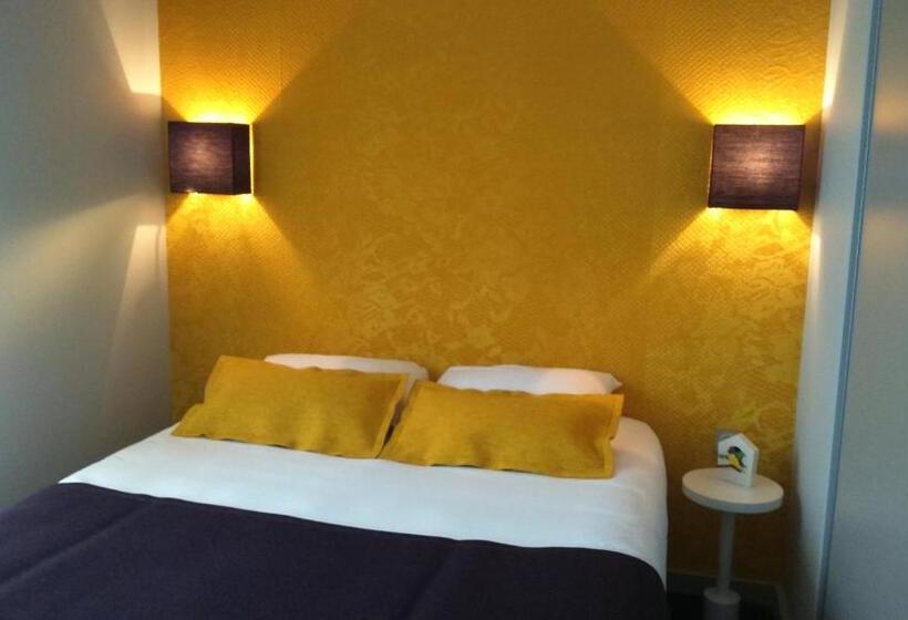 Апартаменты 2 Спальни с Террасой, Tempologis Le Saint Germain Grenoble