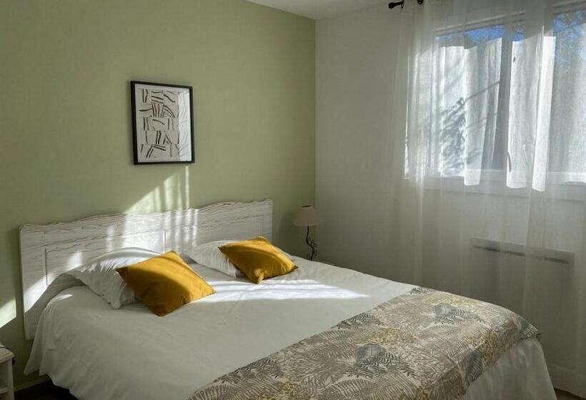 带2个卧室的公寓, Domaine Du Mas Foucray