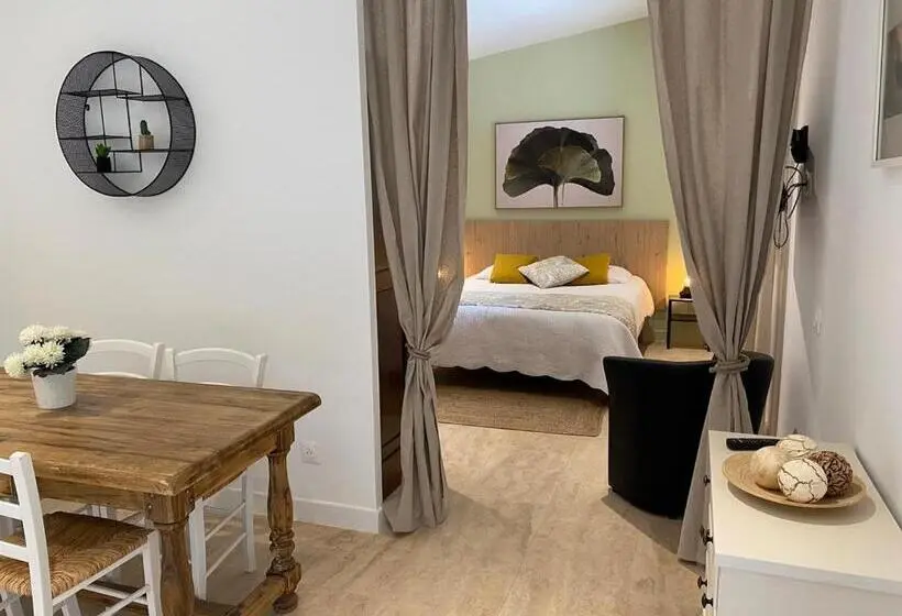 Standard-studio, Domaine Du Mas Foucray