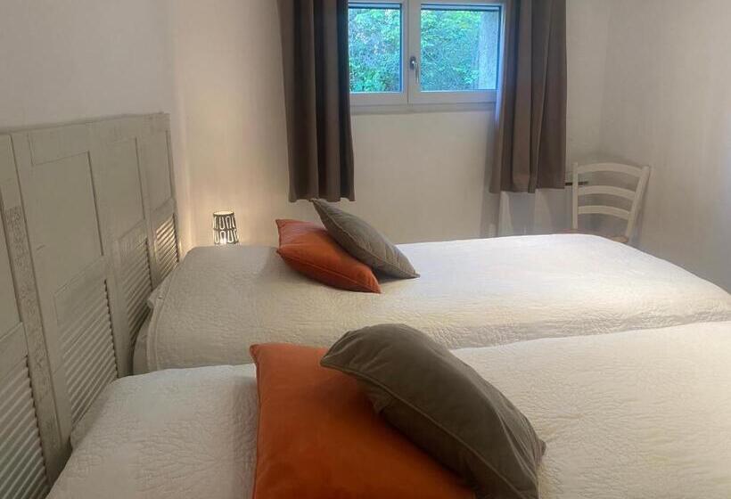 带2个卧室的高级公寓, Domaine Du Mas Foucray