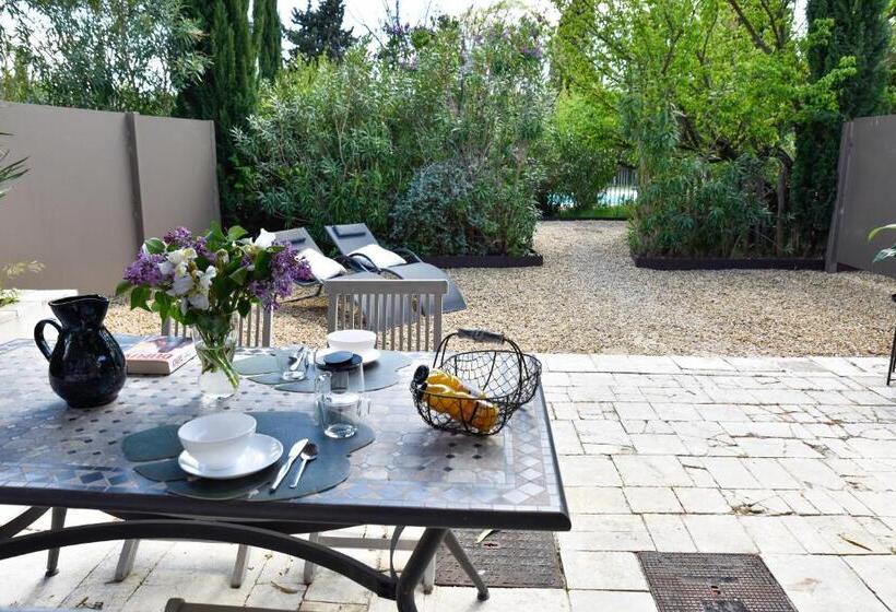 标准工作室, Domaine Du Mas Foucray