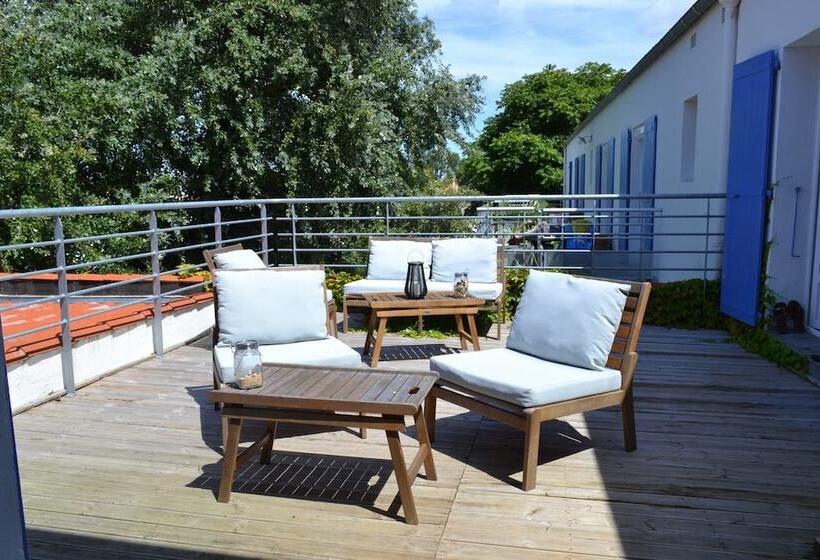 带露台的高档房间, Atlantic Hôtel