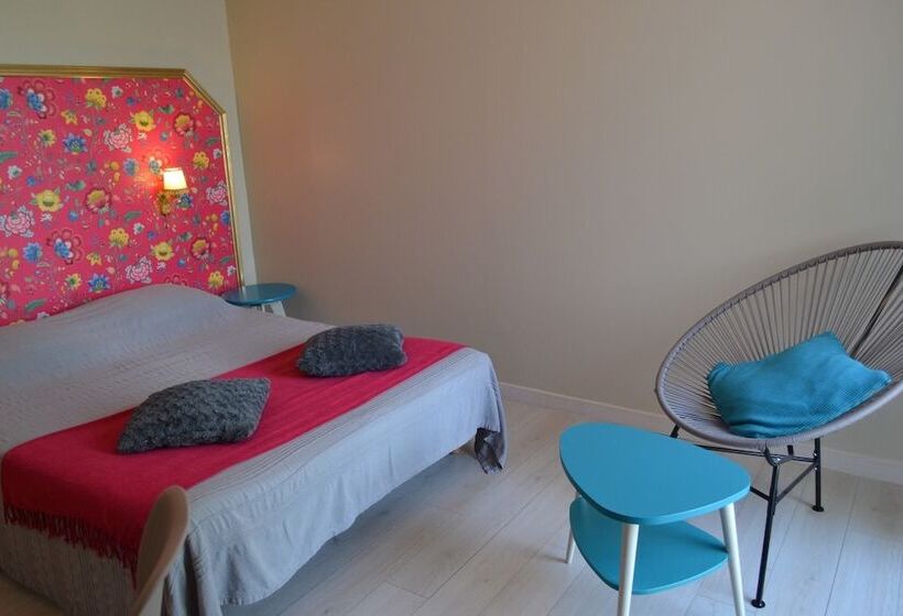 带露台的高档房间, Atlantic Hôtel