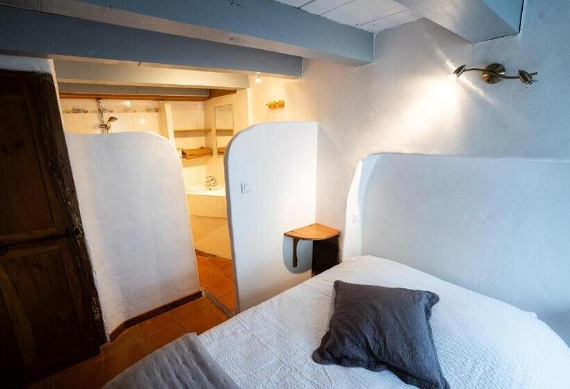 Номер Стандарт Трехместный, Le Pailler Chambres D Hôtes Restaurant Gîte Piscine & Spa