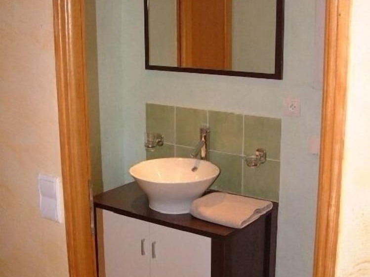 غرفة قياسية, Mas Des Lys