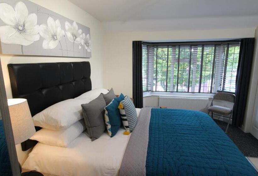 Номер Deluxe, Holcombe House