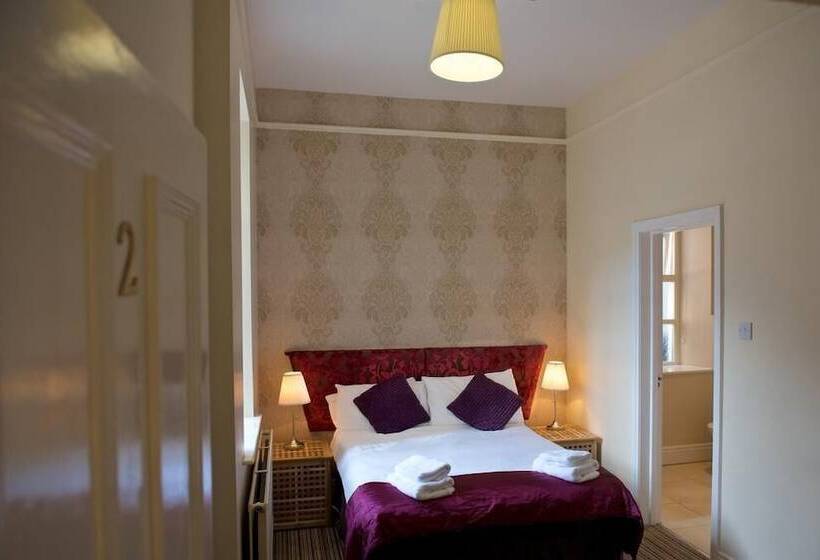 غرفة قياسية بالطابق الأرضى, The Haven