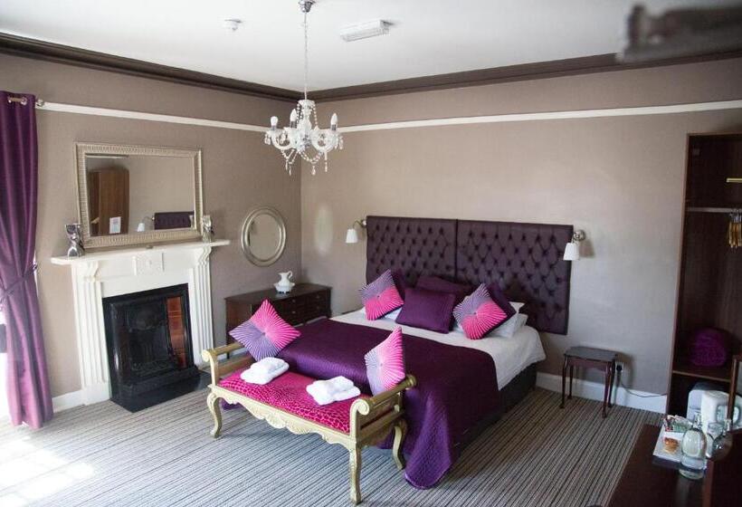 غرفة سوبيريور, The Haven