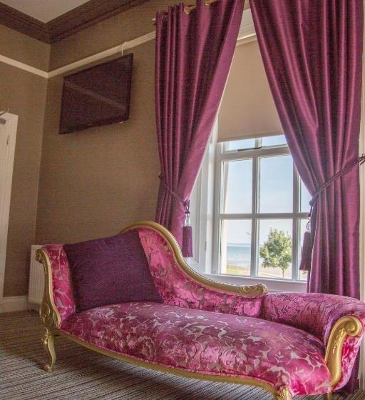 غرفة سوبيريور, The Haven