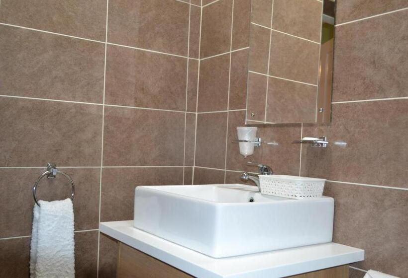 חדר דלוקס, Oak Tree Inn