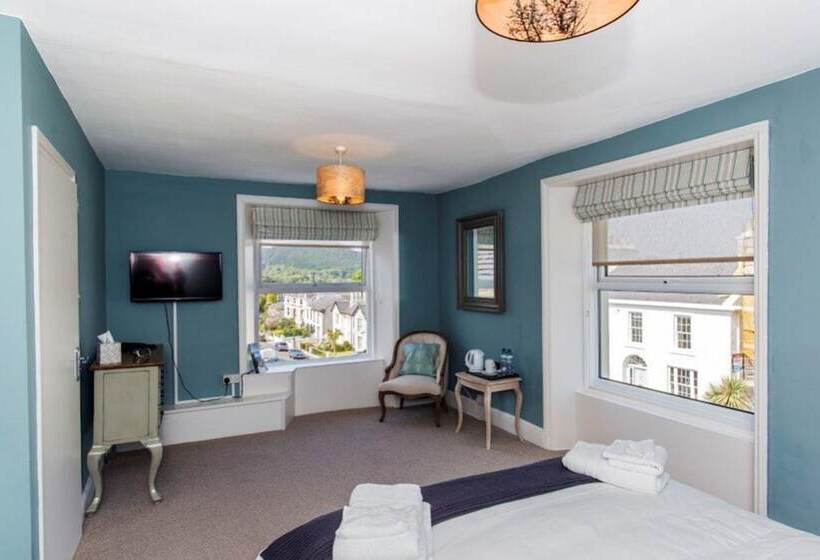 Suite with lake view, Baie Mooar House, Boutique B&b