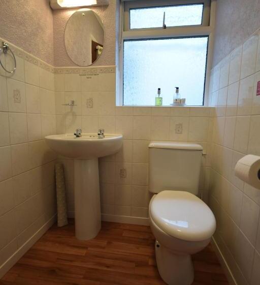 スーペリアールーム, Churston Way Lodge Guest House