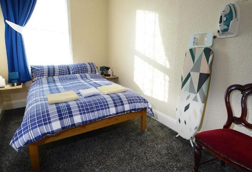 Economy Room