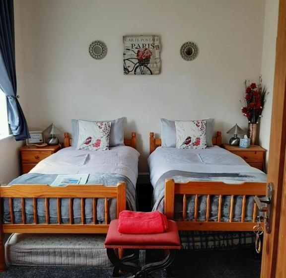 Camera Standard, Nest Guesthouse