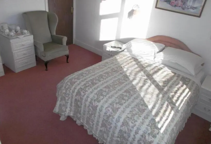 スタンダードルーム, Tanamara Guest House