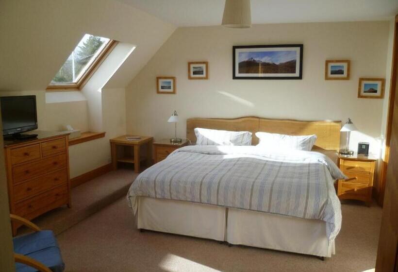 Стандартный Номер Кровать Кинг, Tigh Na Sith