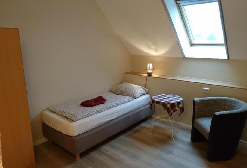 اتاق استاندارد یک نفره, Gasthaus Zur Hecke