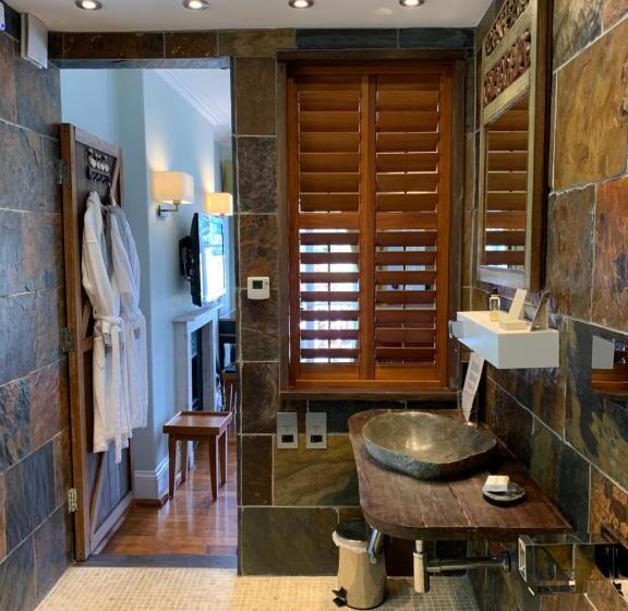 디럭스 스위트 킹 침대, Borthwnog Hall