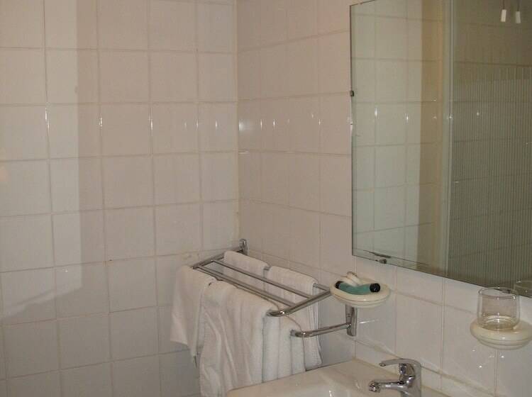 스탠다드 룸, Michaelson House