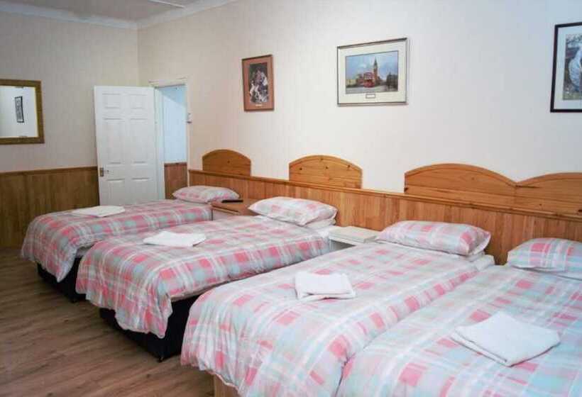 דירת חדר, The Dharma Lodge