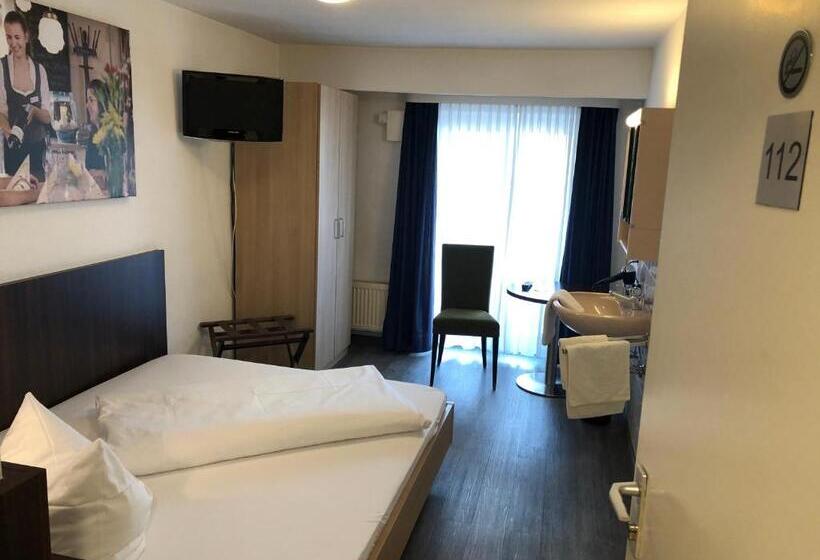 Номер Стандарт Индивидуальный Совместная Ванная, Landgasthof Kreuz